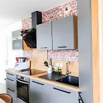 Dom wakacyjny Comfy Counord Place Bordeaux