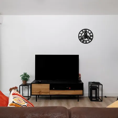 بيت للعطل Comfy Counord Place بوردو
