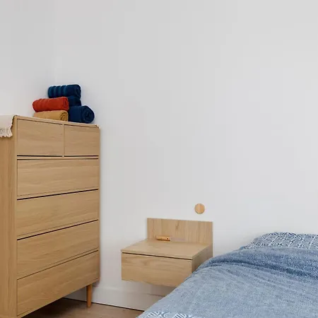 Comfy Counord Place *
