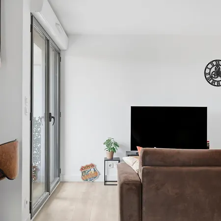 Comfy Counord Place *