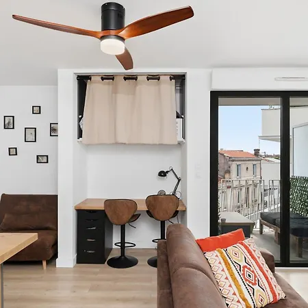Comfy Counord Place بيت للعطل