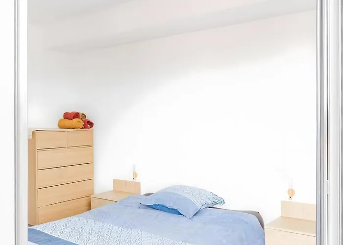 Ferienhaus Comfy Counord Place *